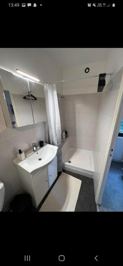 Apartamento T2 Proche Gare Avec Wifi 1Er Etage Chartres Exterior foto